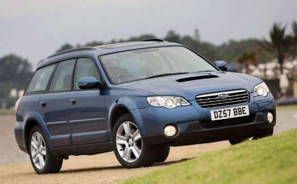 2013 Subaru Outback Car