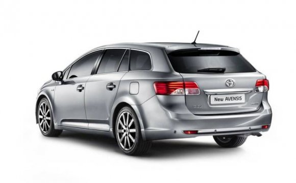 Toyota Avensis 2012