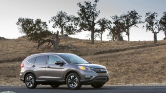 2015 Honda CR-V in dark silver