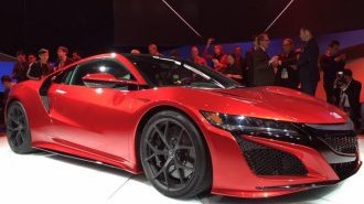 Acura finally dropped the sheet on its all-new NSX supercar, which should offer Ferrari performance for a reasonable price, just like the original.