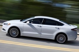 Powered by a 2.0-liter EcoBoost or 2.5-liter 4-cylinder, the Fusion boasts power and efficiency in spades.
